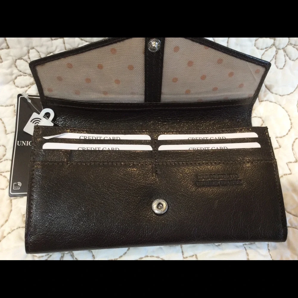 Union  Code Wallet - Picture 2 of 9